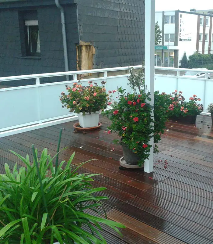Balkonbauer schaffen Platz für Ihre Pflanzen